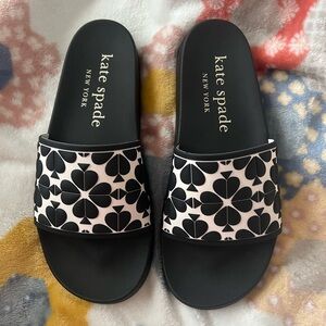Kate Spade Black and White/Cream Clover Slide Sandals